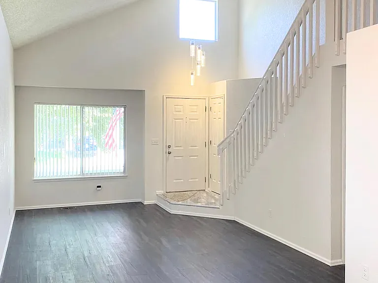 11383 Gray St — Photo 3