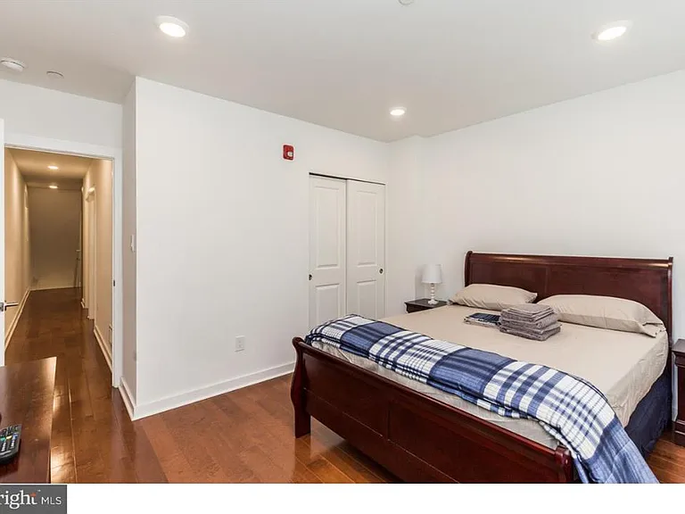 1616 Brown St #1 — Photo 7