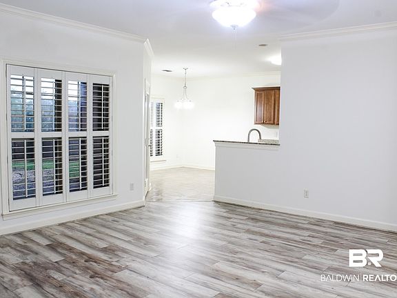 5th image of 10539 Orkney Way