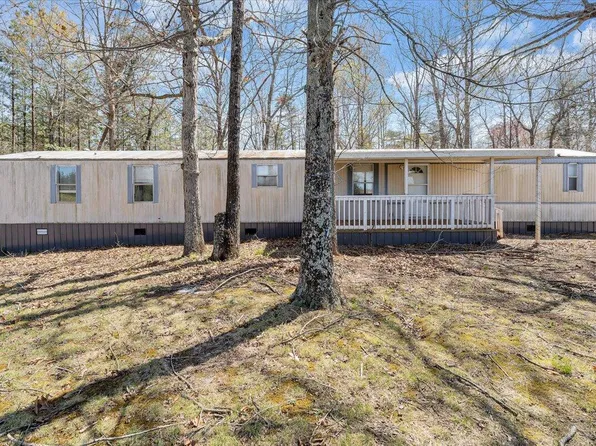 2733 Chestnut Fork Rd, Bedford, VA 24523