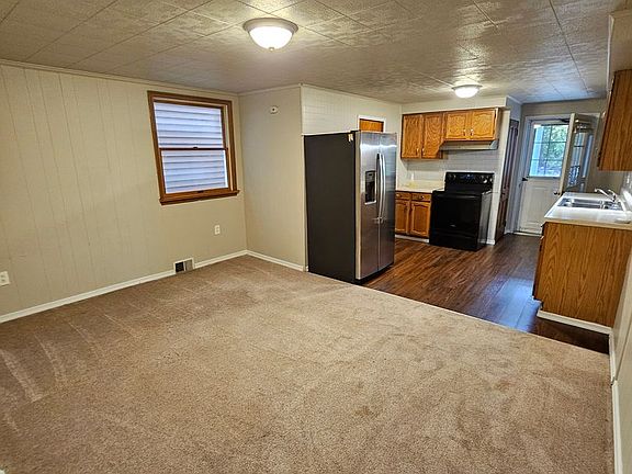 2nd image of 64 Race St #2