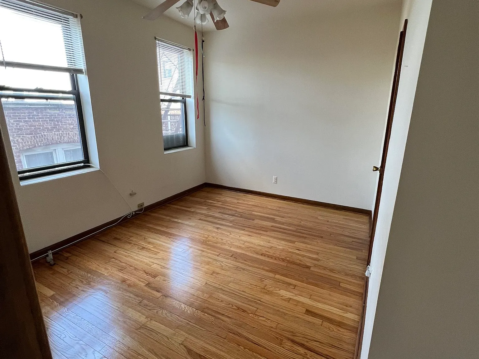 1 bed, 1.0 bath, 900 sqft, $1,875 — Photo 4