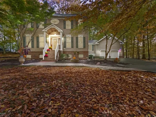 22 Andreann Dr, Clinton Twp., NJ 08801