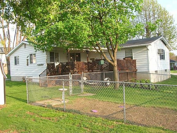 4th image of 55 E College Ave