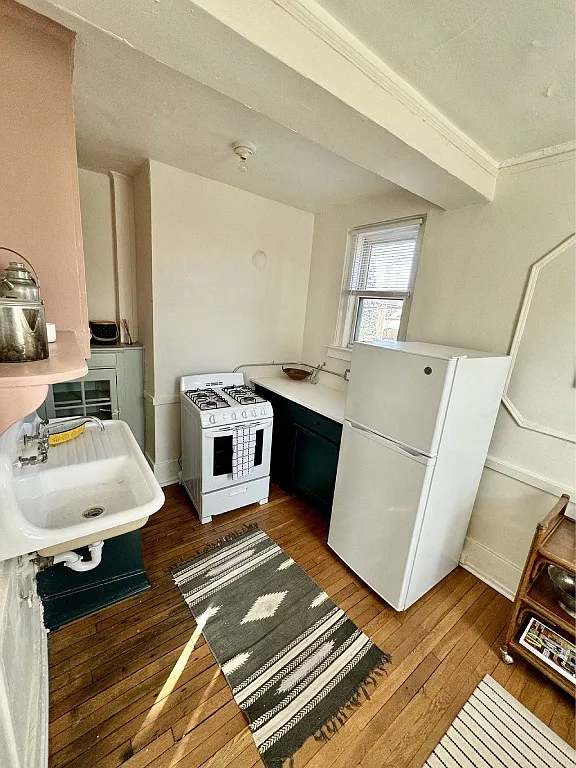 Hubbard — Photo 1