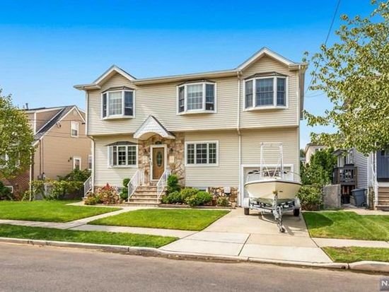 693 Minnie Pl Secaucus Nj 07094 Zillow