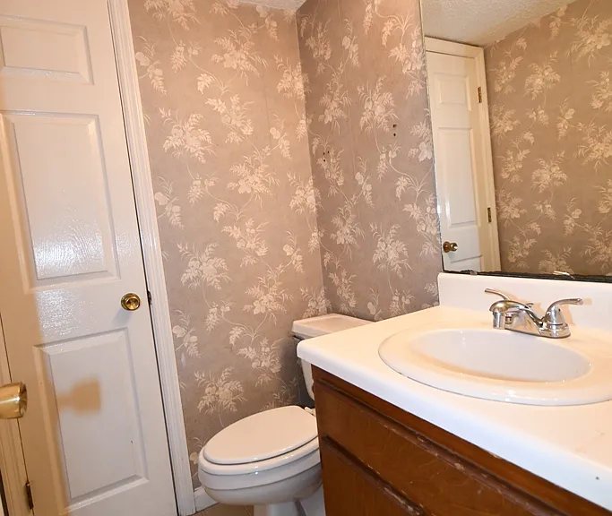 1323 Stratton Place Dr #B — Photo 7