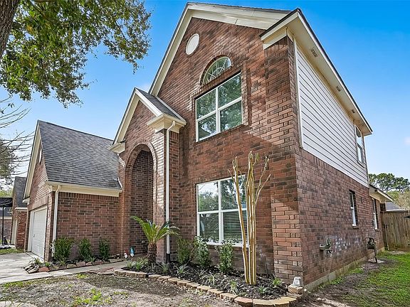 2nd image of 19715 Azalea Brook Way