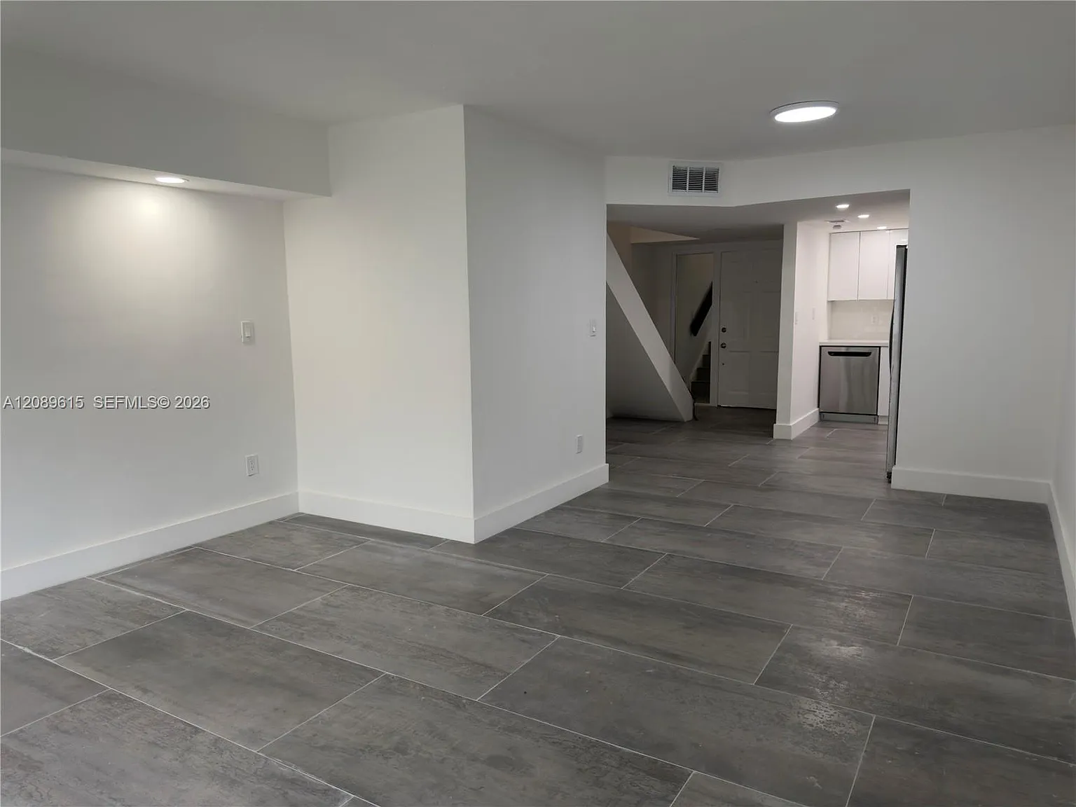Park East Condo — Photo 4