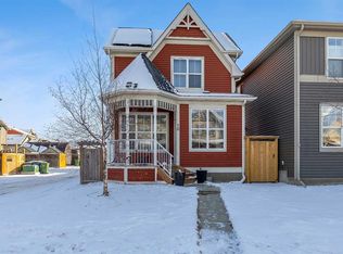 10 E Auburn Crest Grn SE, Calgary, AB T3M 0Z3