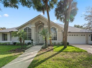 837 Lullwater Dr, Oviedo, FL 32765