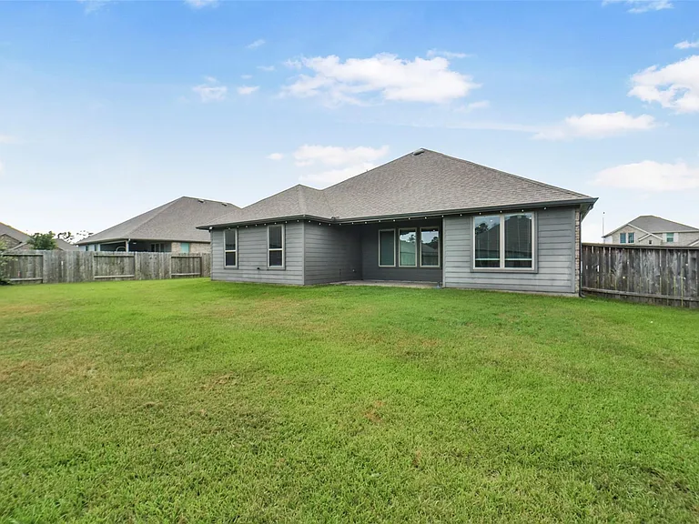 31106 Durham Creek Ct — Photo 42