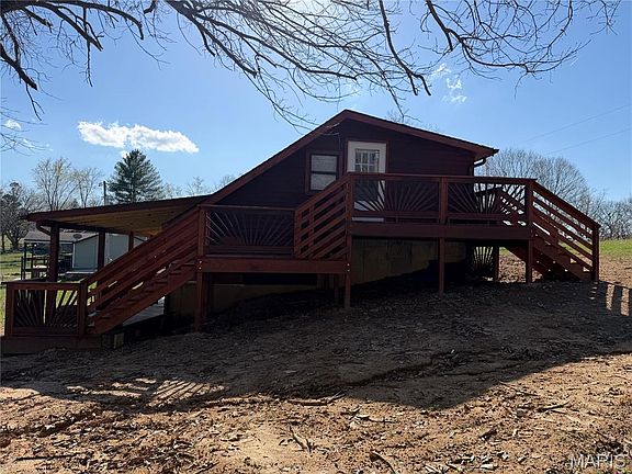 5th image of 18971 Ruff Dr