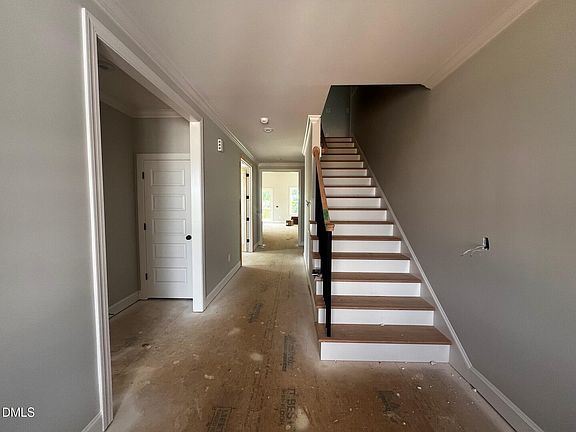 2nd image of 1679 Terry Rd
