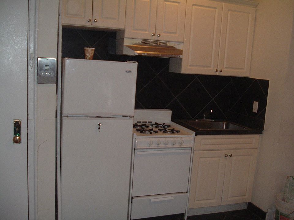 1st image of 246 Bradhurst Ave APT 56