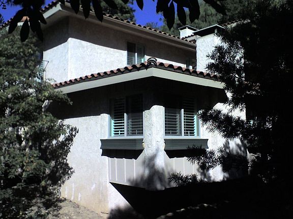 4th image of 2140 Alameda Padre Serra