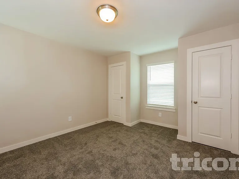 106 Cherwell Ct — Photo 11