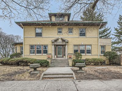 7000 N Bell Ave, Chicago, IL, 60645