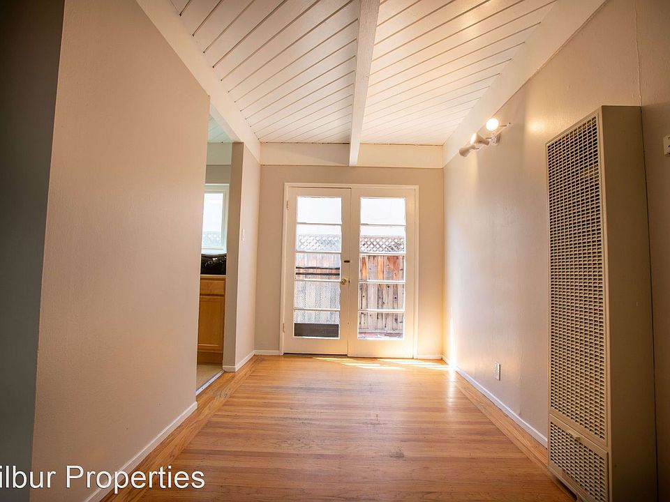 1st image of 3082 Emerson St #3082