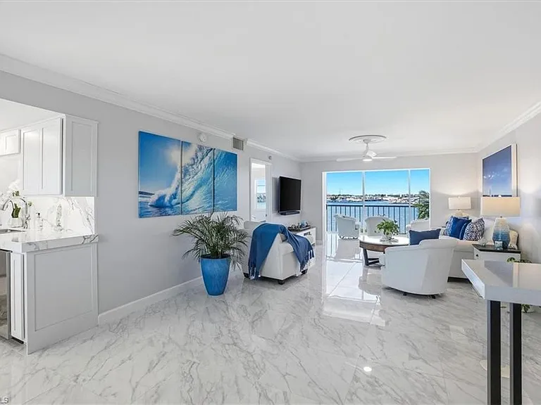 1280 Blue Point Ave #C30 — Photo 3