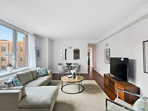 2nd image of 301 W 118th St APT 6A