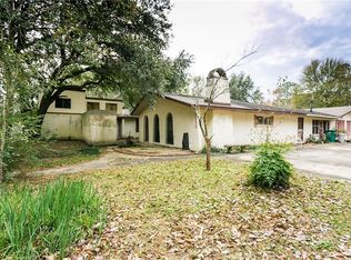 3255 Vincent Rd, Lake Charles, LA 70605