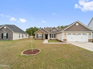 318 Old Snap Dragon Ct, Jacksonville, NC 28546