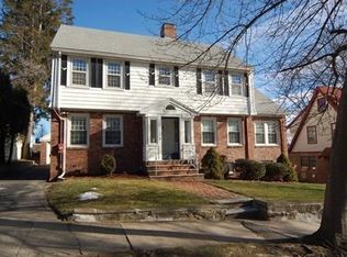 35 Richfield Rd, Arlington, MA 02474