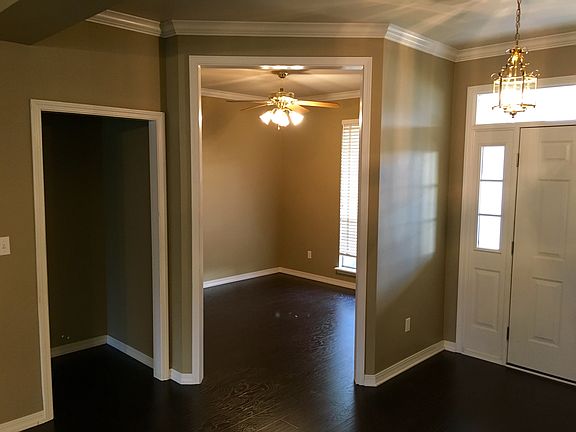4th image of 500 Heritage Dr