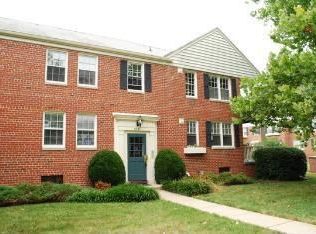 6701 W Wakefield Dr APT A1, Alexandria, VA 22307