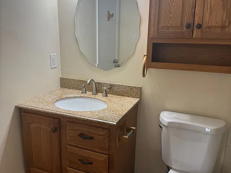 3500 Remington Ct — Photo 9