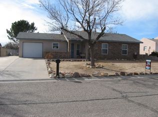 547 Campfire Rd SE, Rio Rancho, NM 87124
