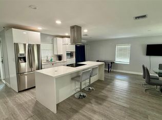 8231 SW 9th Street, North Lauderdale, FL 33068