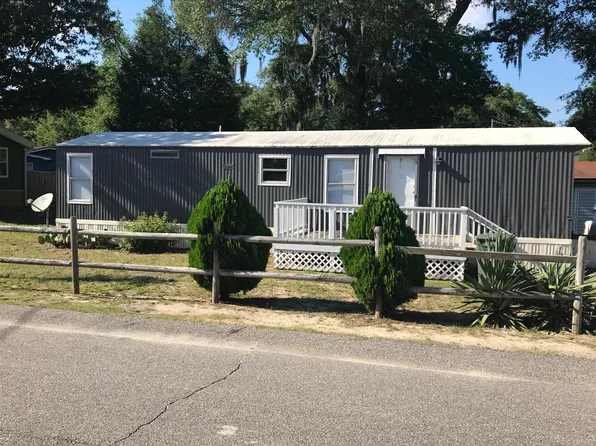 2419 Hilburn St, North Myrtle Beach, SC 29582