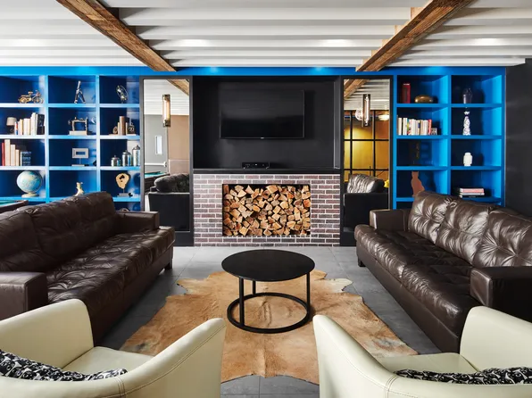 335 Carroll Street image 4 of 7