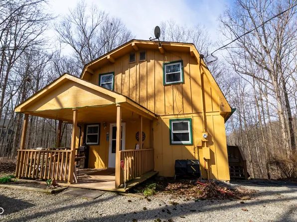 261 Victory Hl, Coatesville, IN 46121