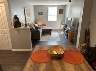 527 S Pitt St APT 9, Carlisle, PA 17013