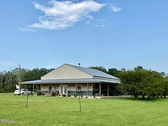 4th image of 400 County Road 291