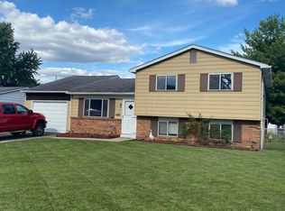 3376 Hoover Rd, Grove City, OH 43123