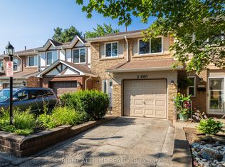 4191 Longmoor Dr #2, Burlington, ON L7L 5J9