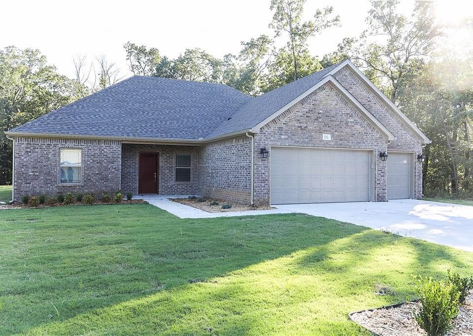 1st image of 102 Ingleborough Dr