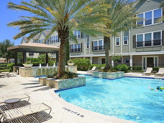 3rd image of 3001 Murworth Dr Unit 102