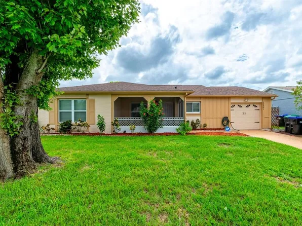 10301 La Guardia Ct, Orlando, FL 32821