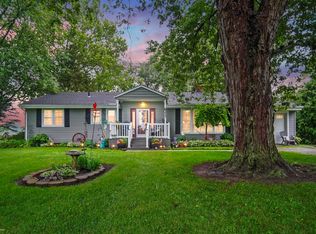 6213 Bibb Rd, Ottawa Lake, MI 49267