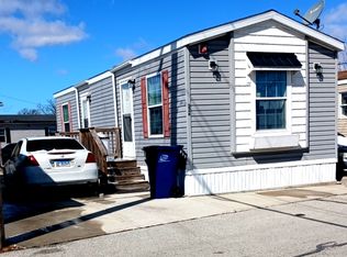 8800 S Harlem Ave Trailer 326, Bridgeview, IL