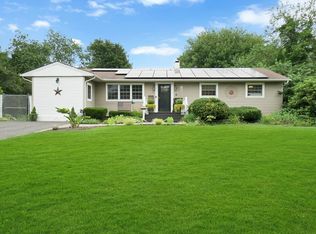 67 Gaymore Rd, Pt Jefferson Station, NY 11776