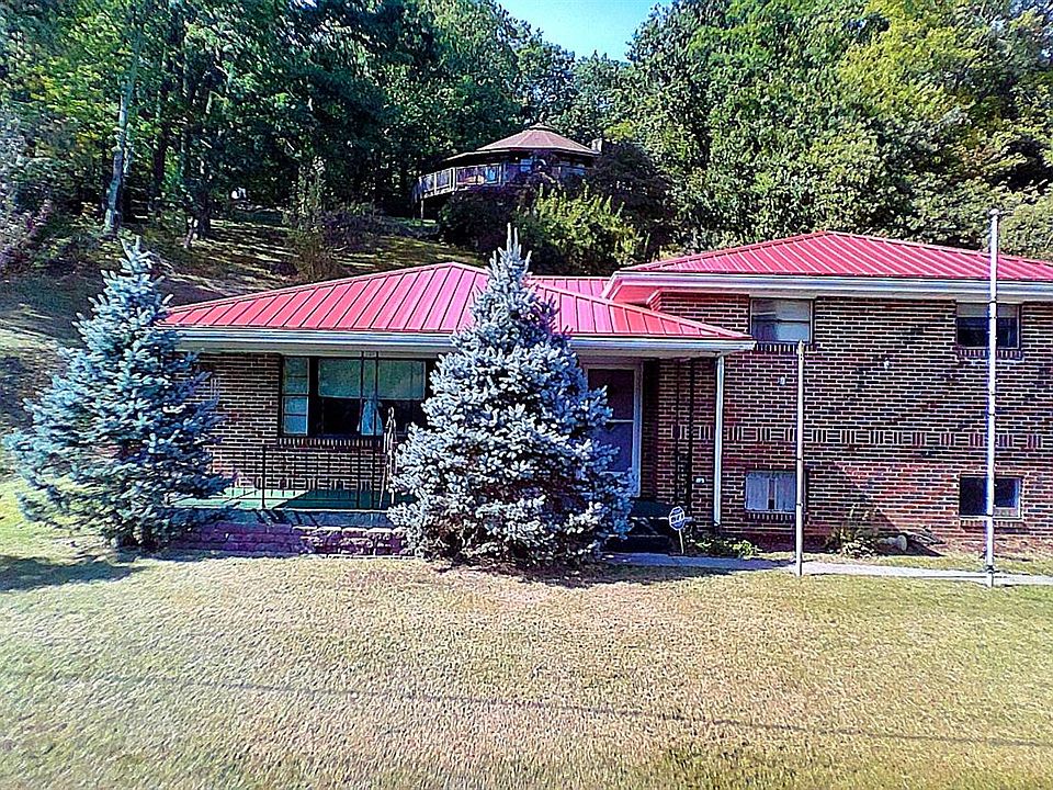 1st image of 201 Hillcrest Dr