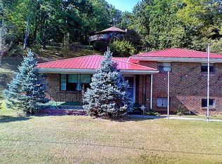 201 Hillcrest Dr, Bluefield, VA 24605