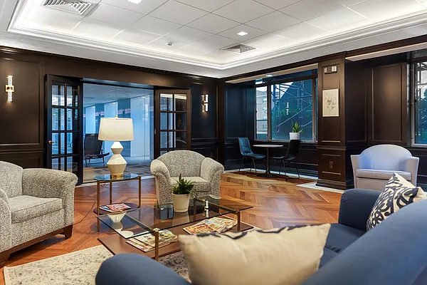 Sold by Daniel Saat, LREB | media 47