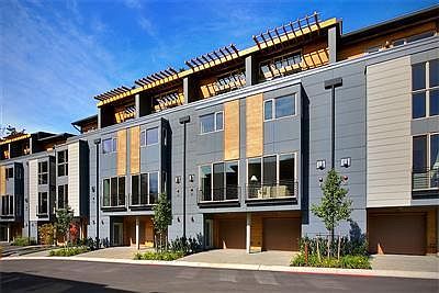 1st image of 4216 213th Pl SE
